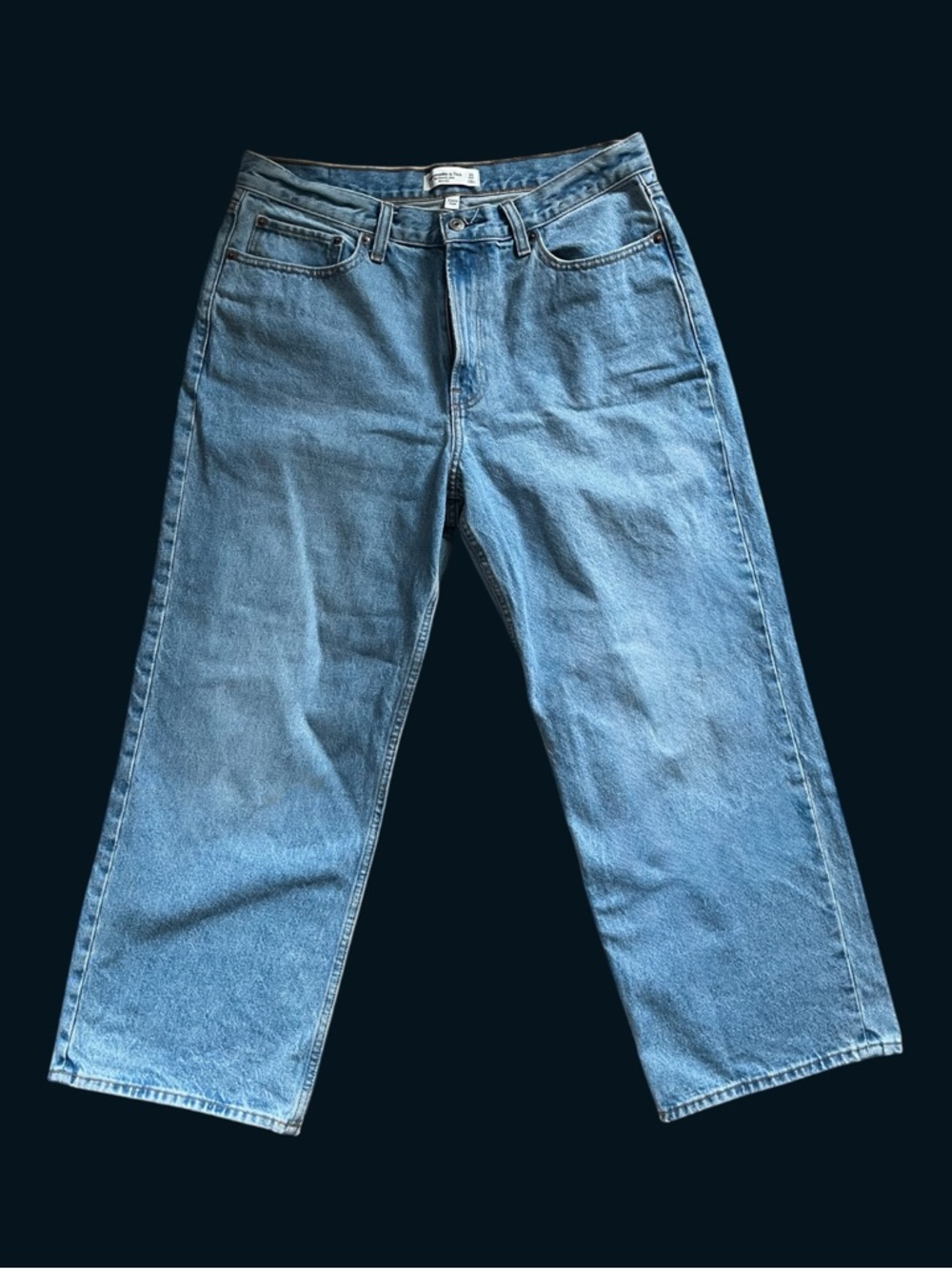 Abercrombie & Fitch Light Wash Wide-Leg Jeans 31 SHORT